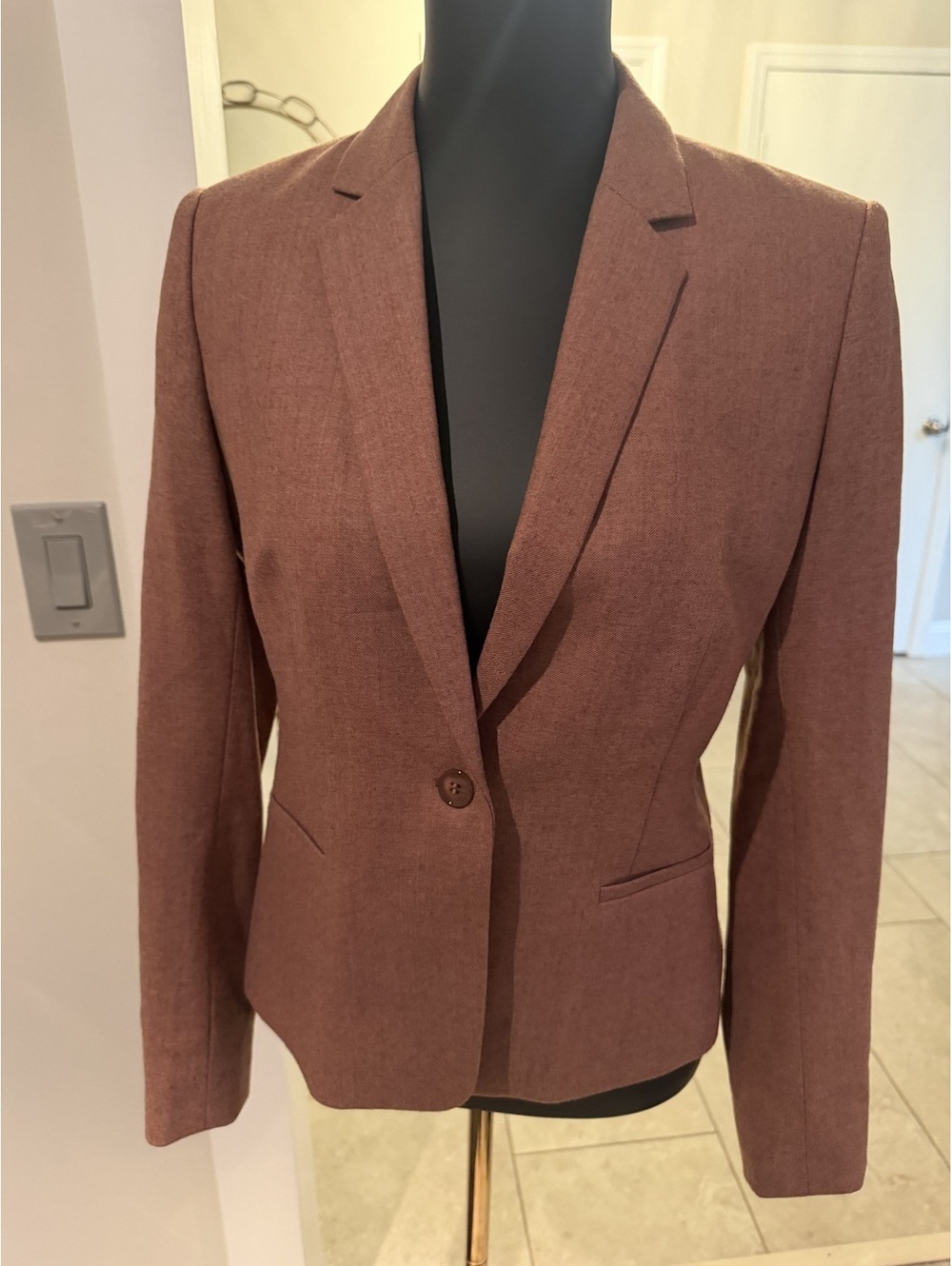 Excellent Reiss Hanako Ruffle Back Light Brown Wool Blazer 8